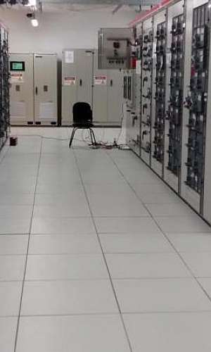 Piso elevado data center Piso elevado data center